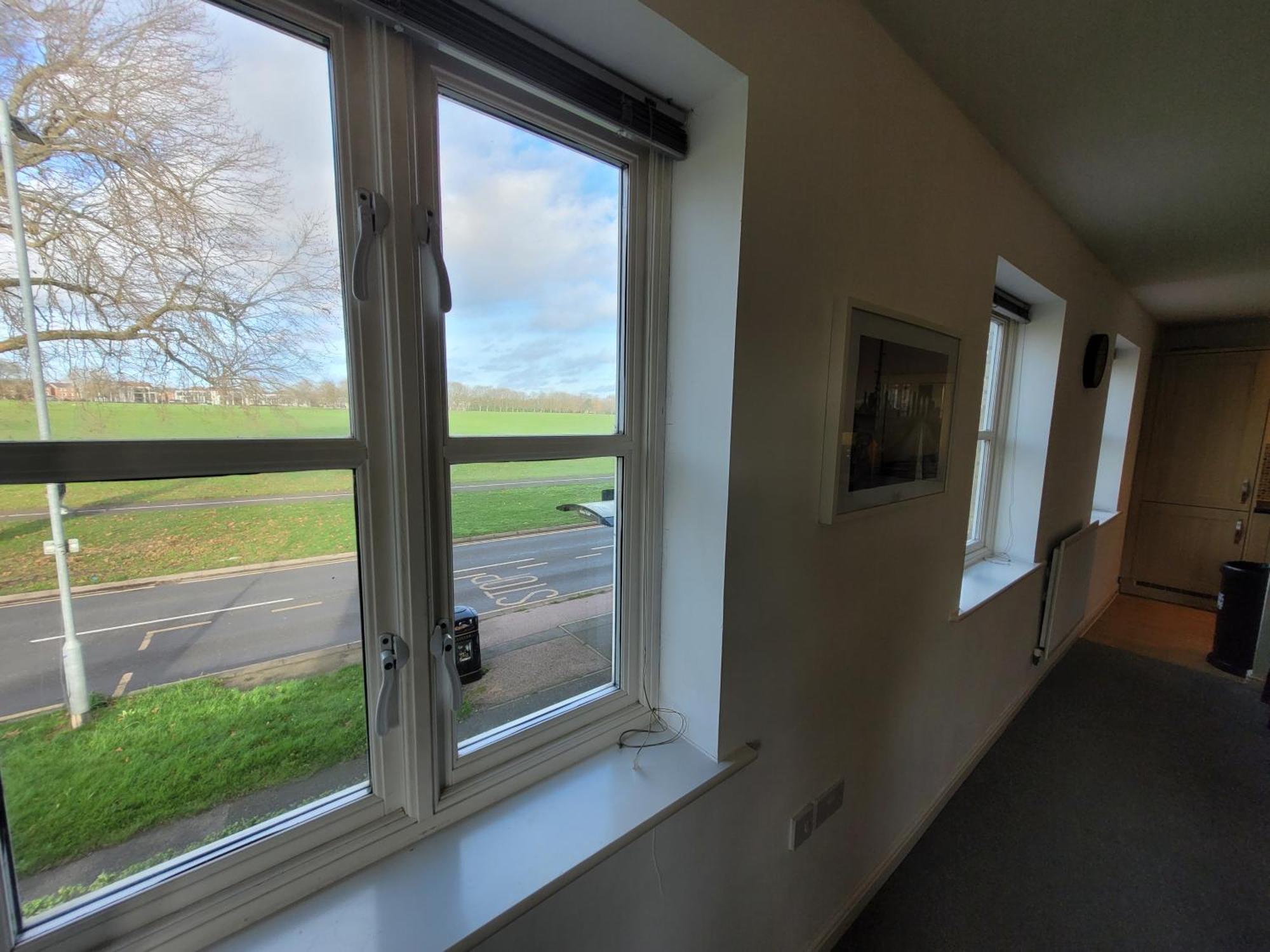 Catchpole Stays: Field View Near Centre *