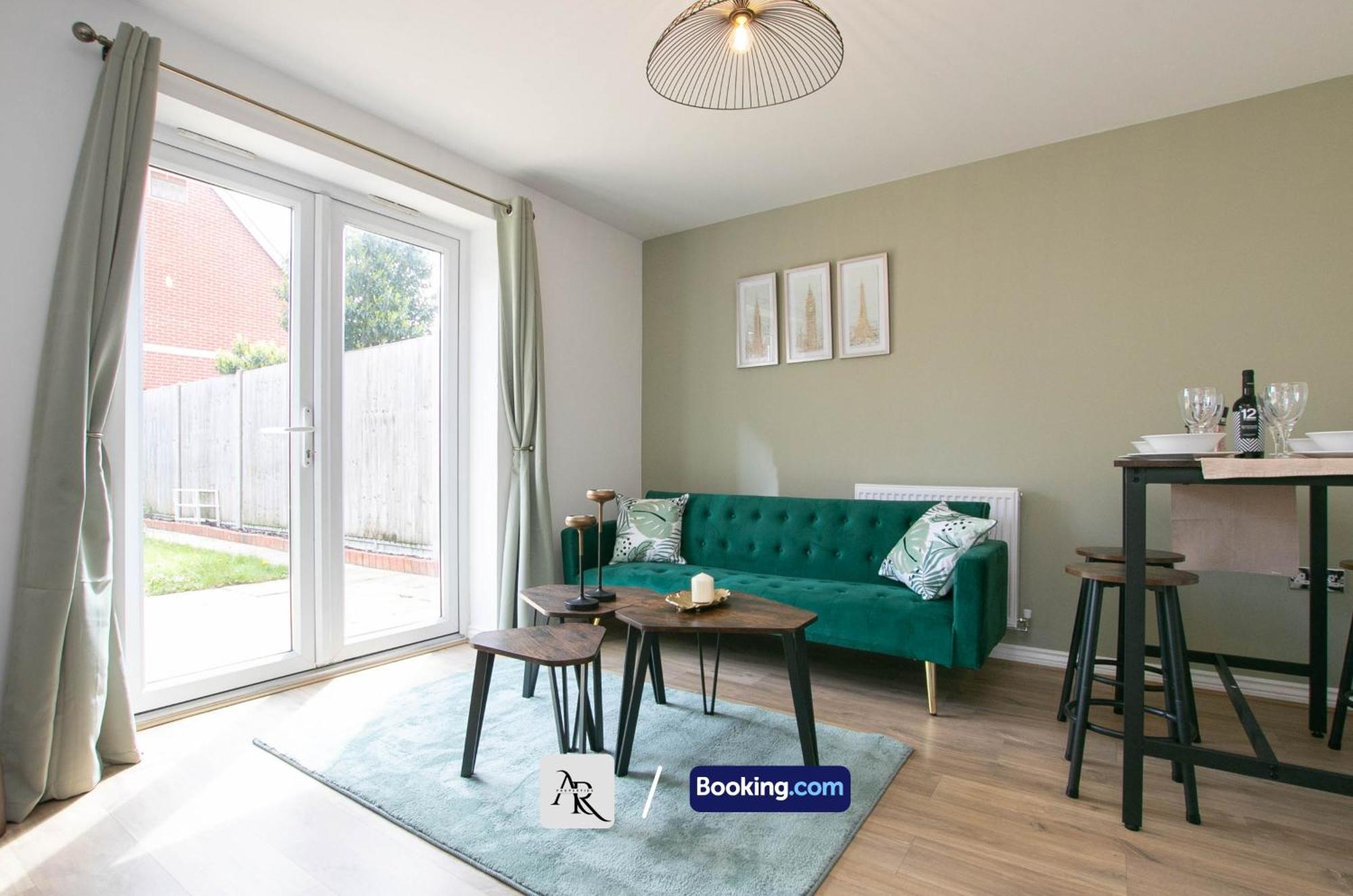 Cozy House By Ar Short Lets & Serviced