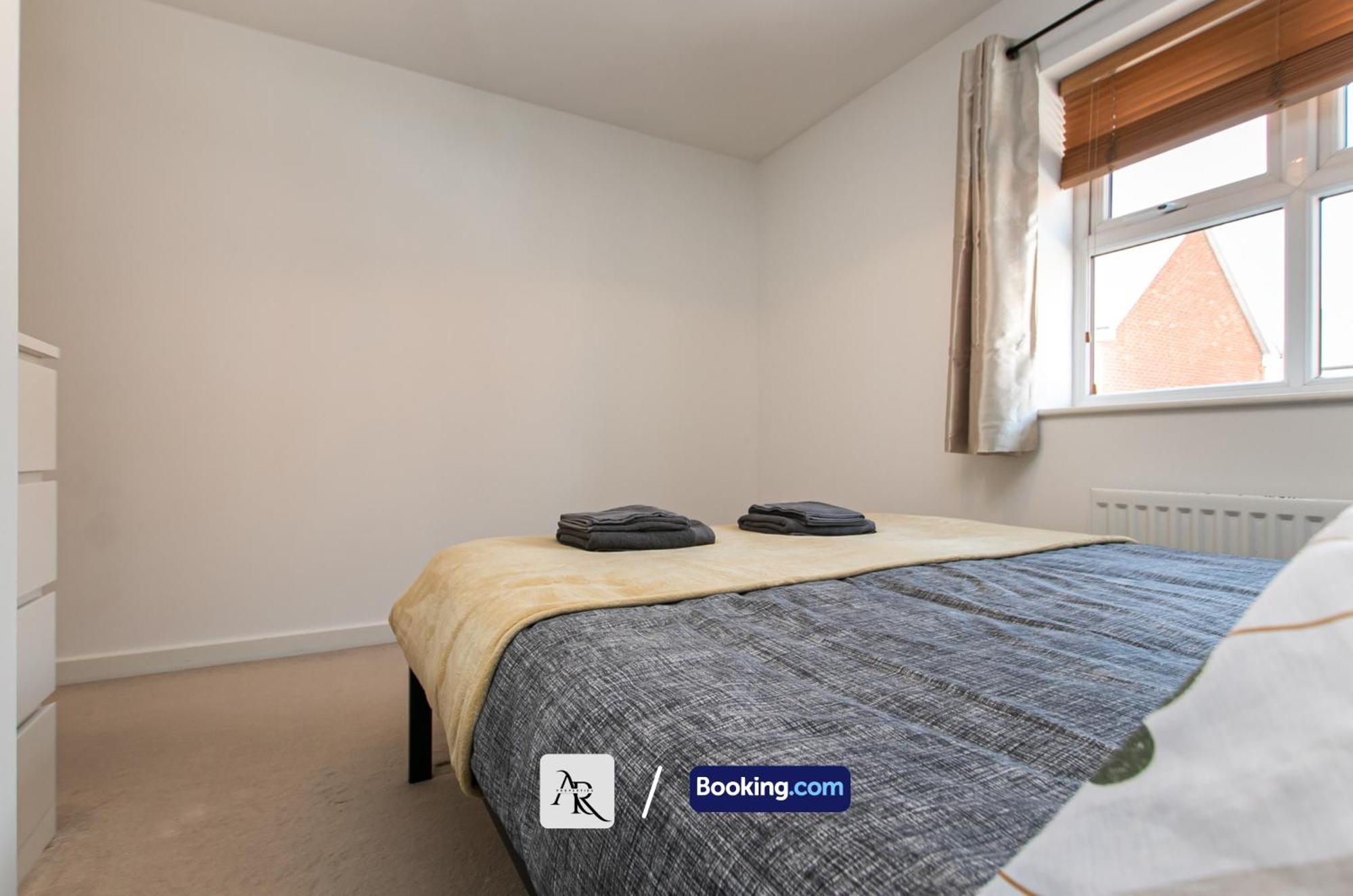Apartment Stylish House By Ar Short Lets & Serviced