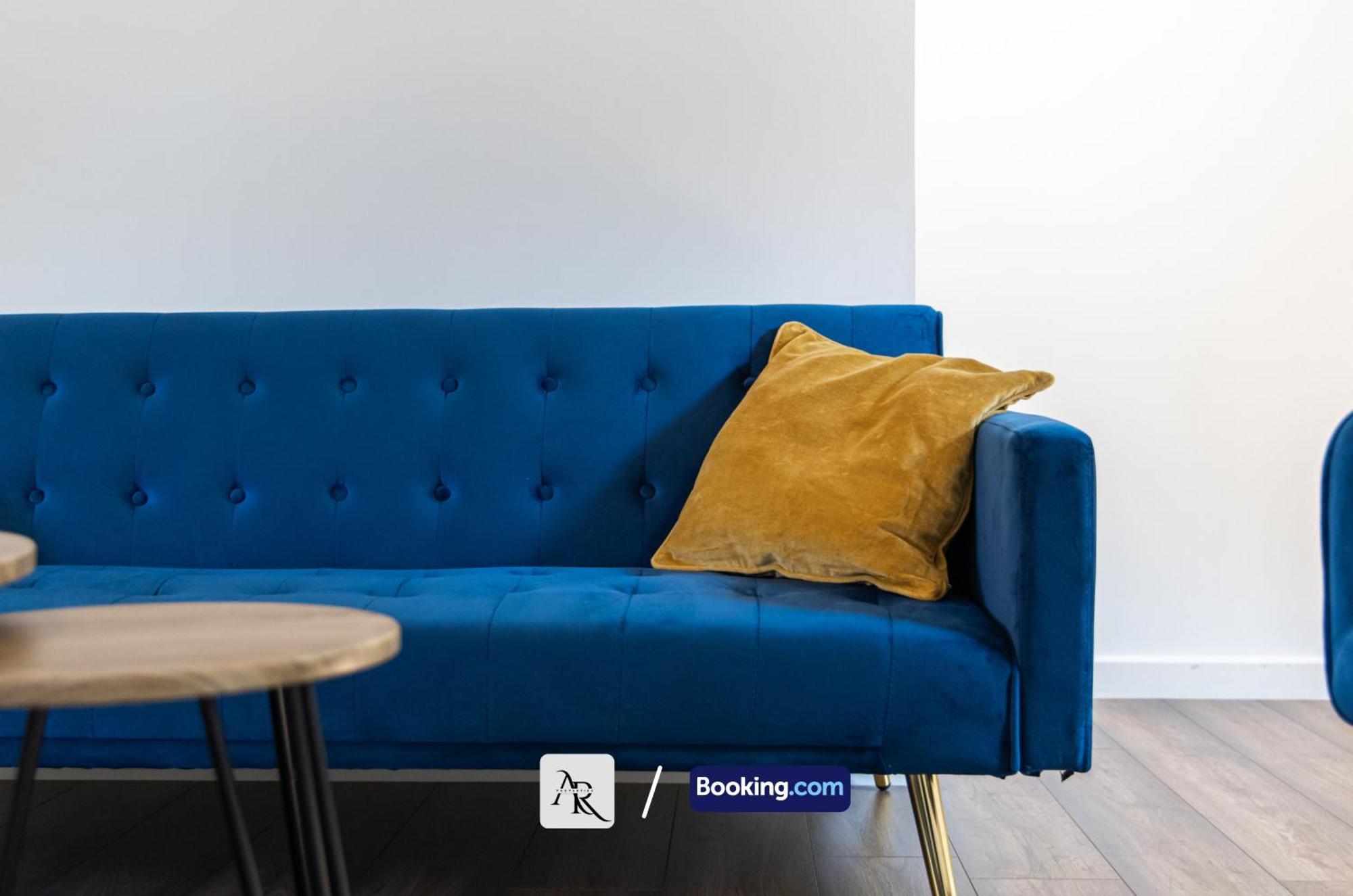 Apartment Stylish House By Ar Short Lets & Serviced