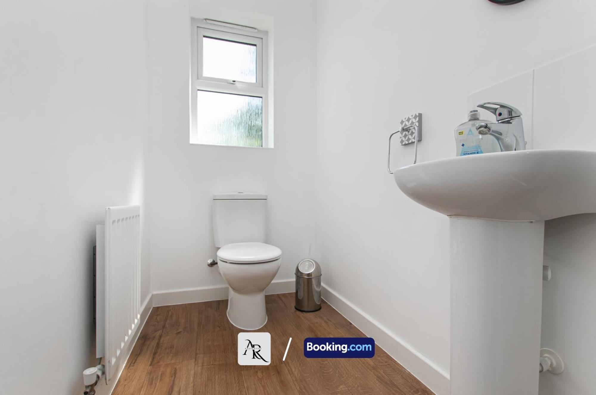 Stylish House By Ar Short Lets & Serviced Apartment