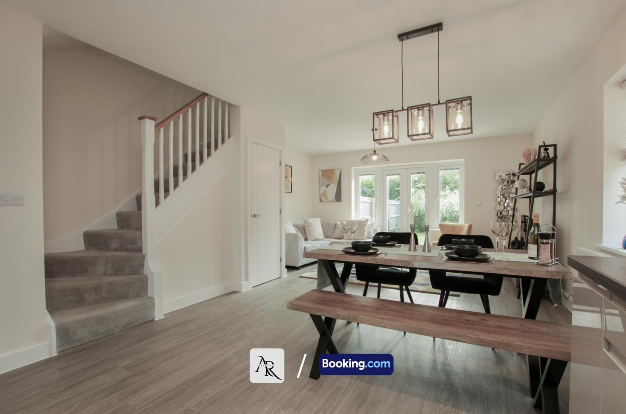 Apartment Luxury House By Ar Short Lets & Serviced *