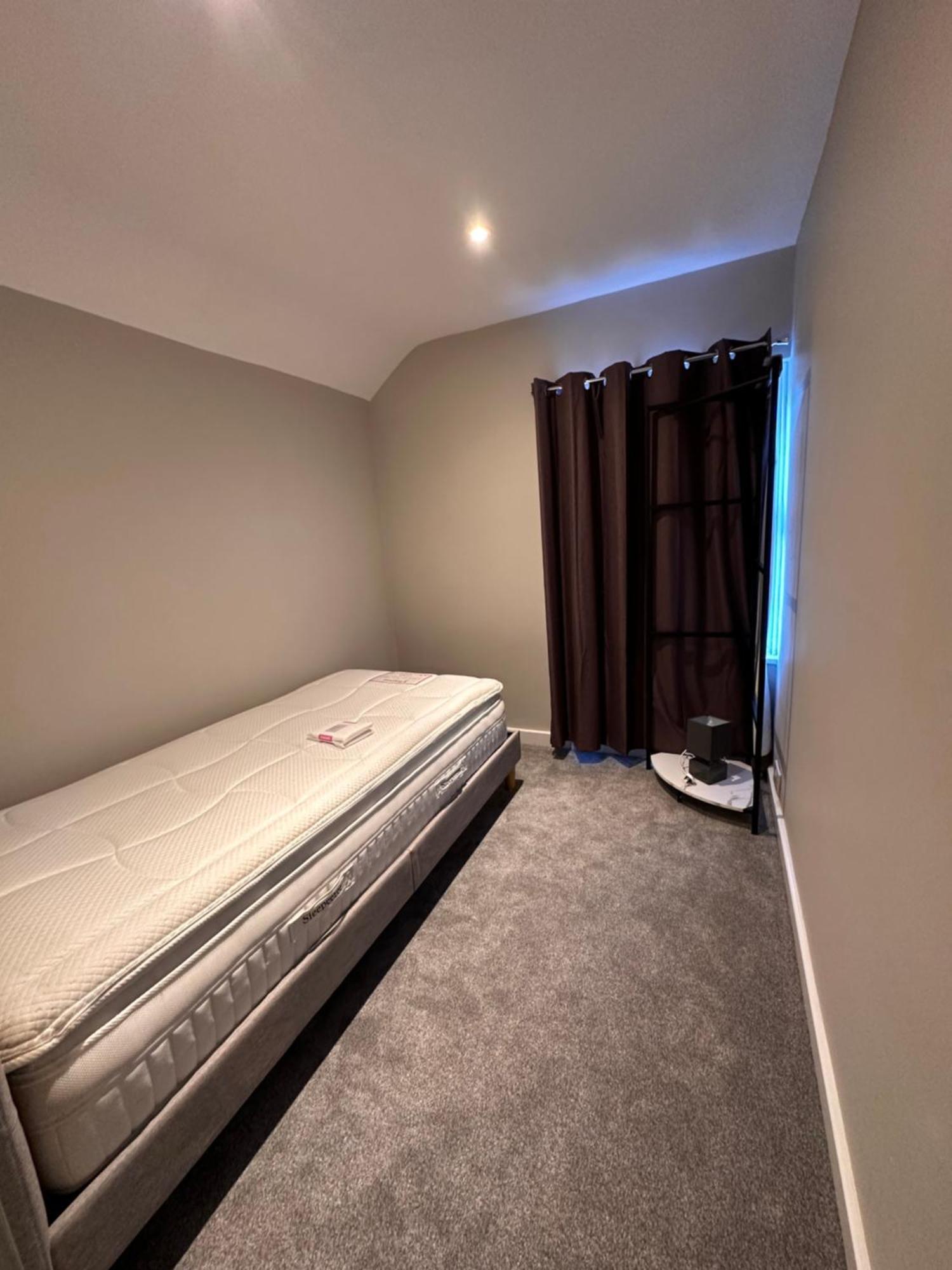 3 Bedroom House Apartment