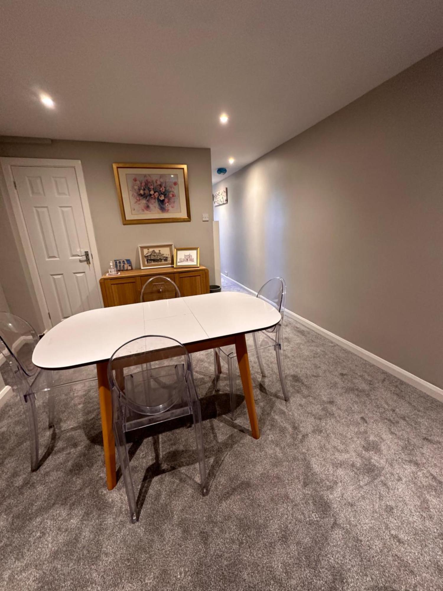 Apartment 3 Bedroom House
