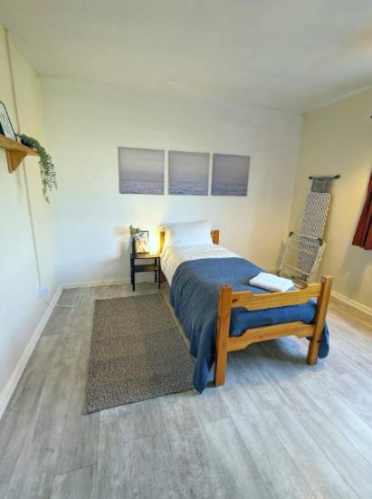 Professional 3-bed Flat * Colchester