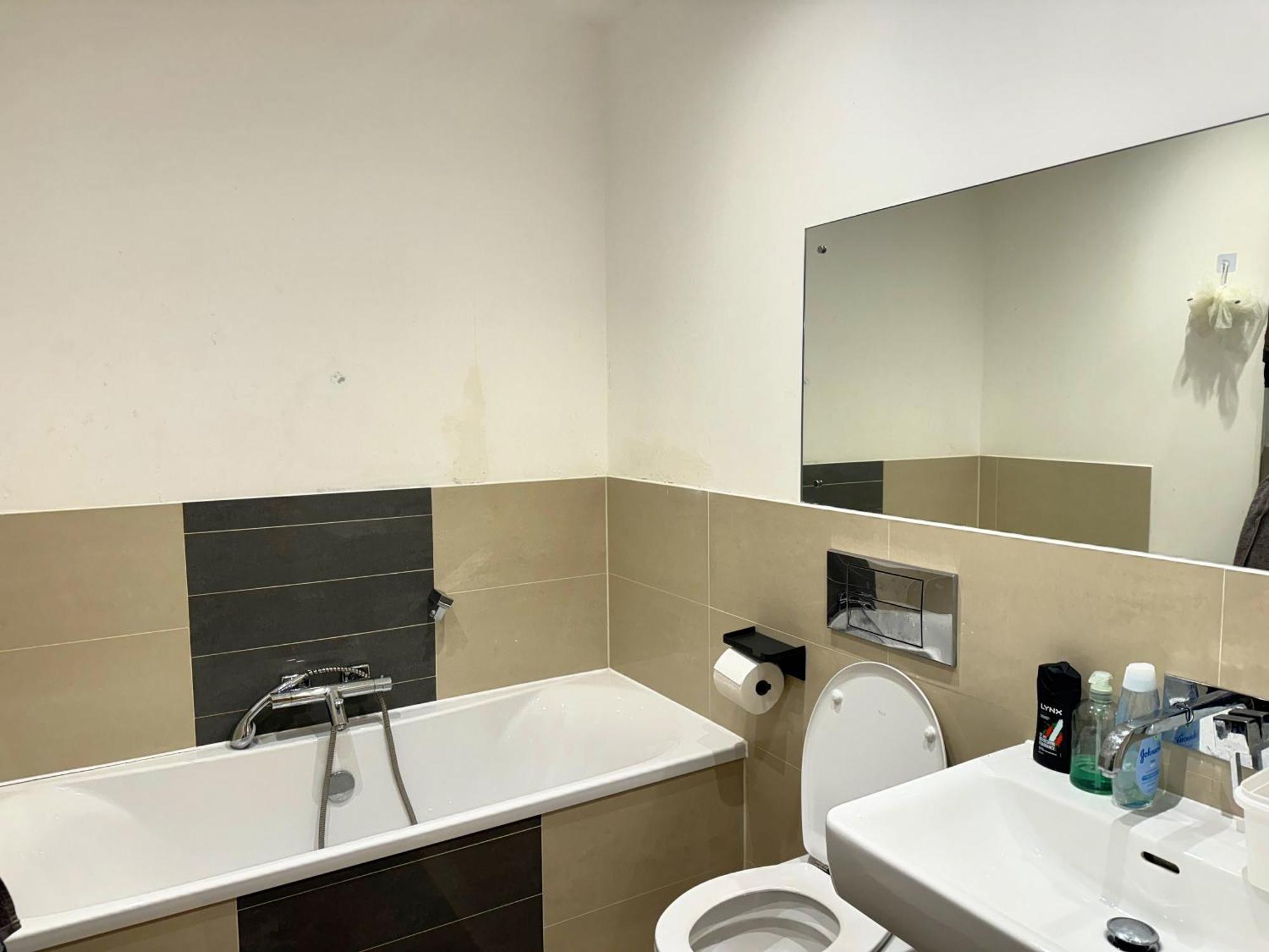 Cozy Private With Free Wi-fi * Colchester
