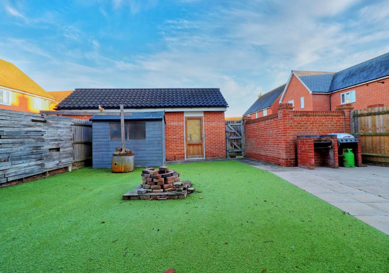 - 4 Bedroom - Sleeps 8 - Long Term - Business - Contractors - Families