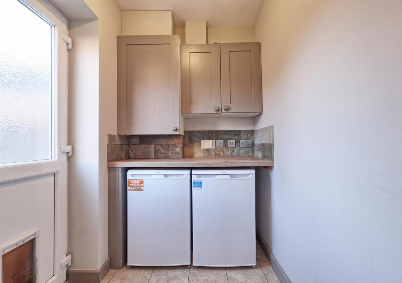 - 4 Bedroom - Sleeps 8 - Long Term - Business - Contractors - Families