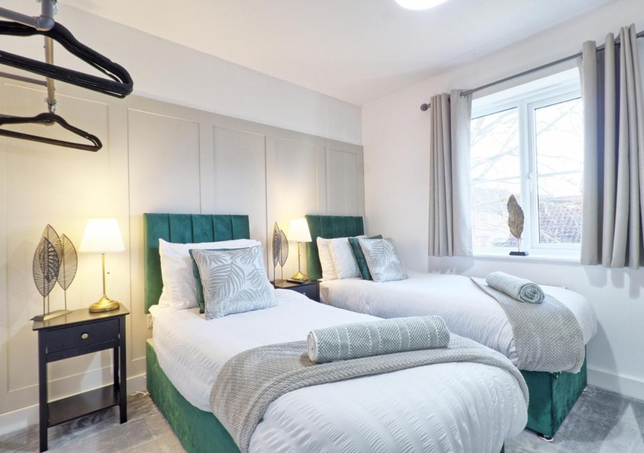 - 4 Bedroom - Sleeps 8 - Long Term - Business - Contractors - Families