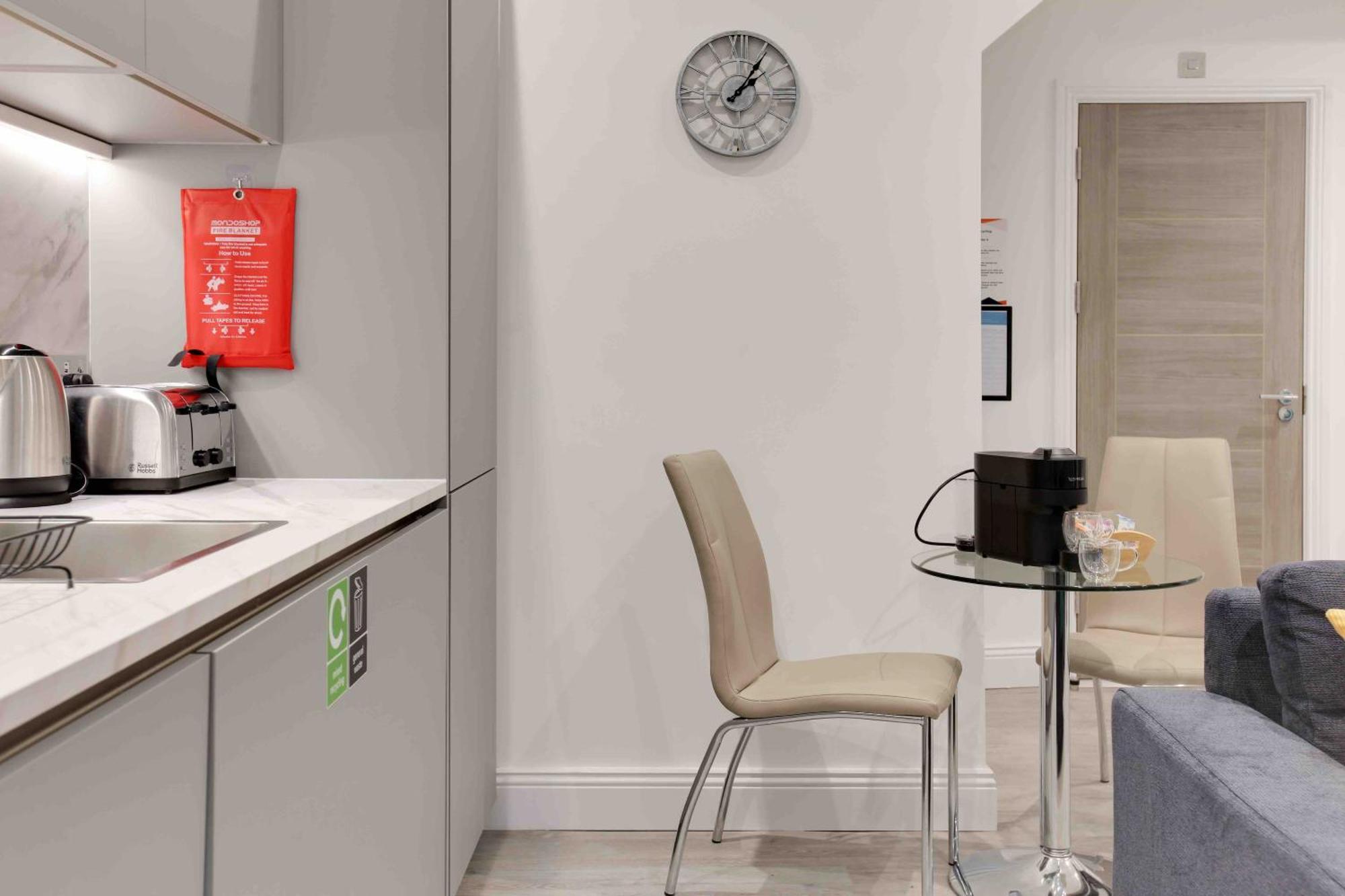 Castle Hill Apartment