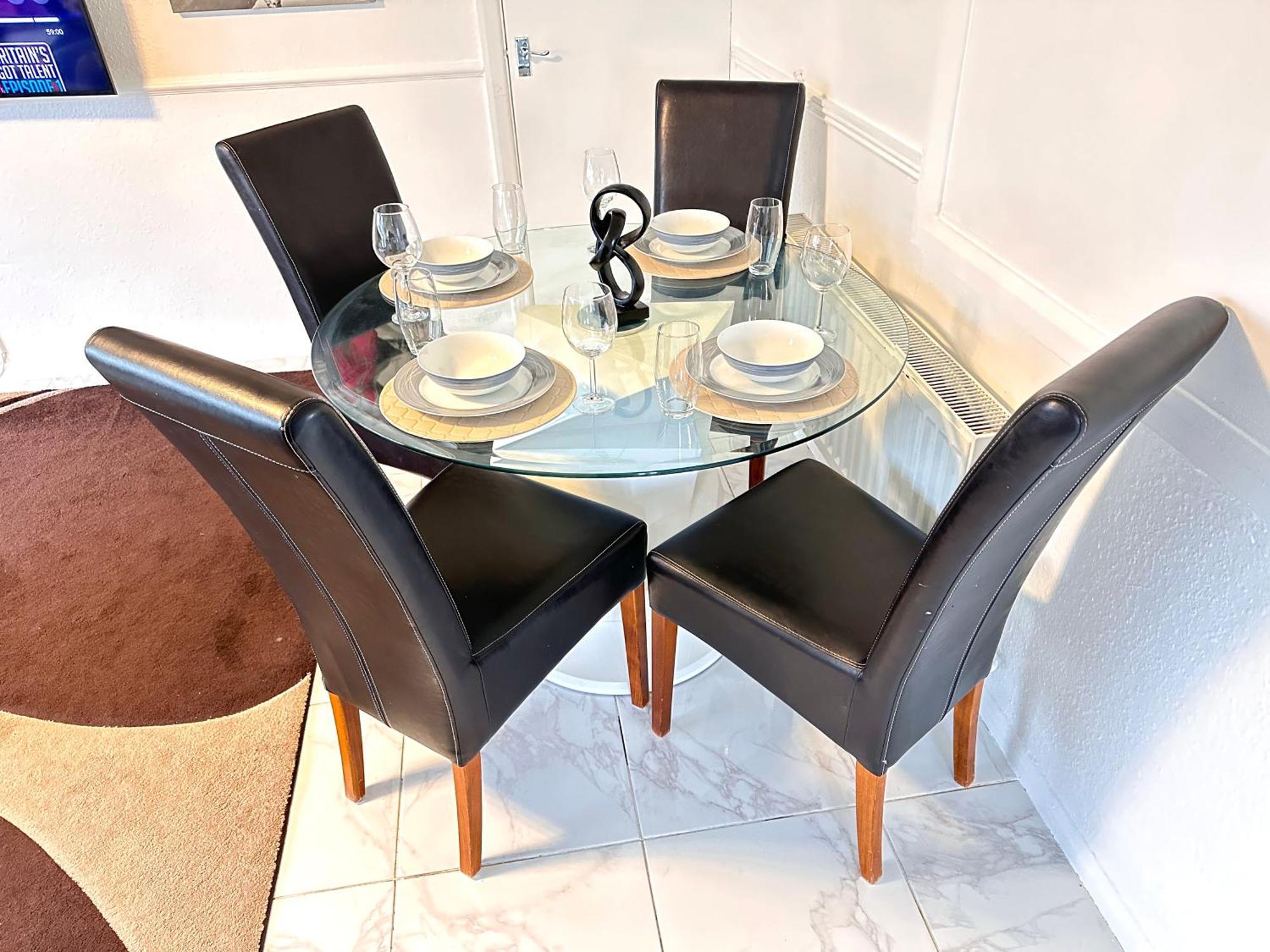 Luxury With Free Parking Apartment Colchester