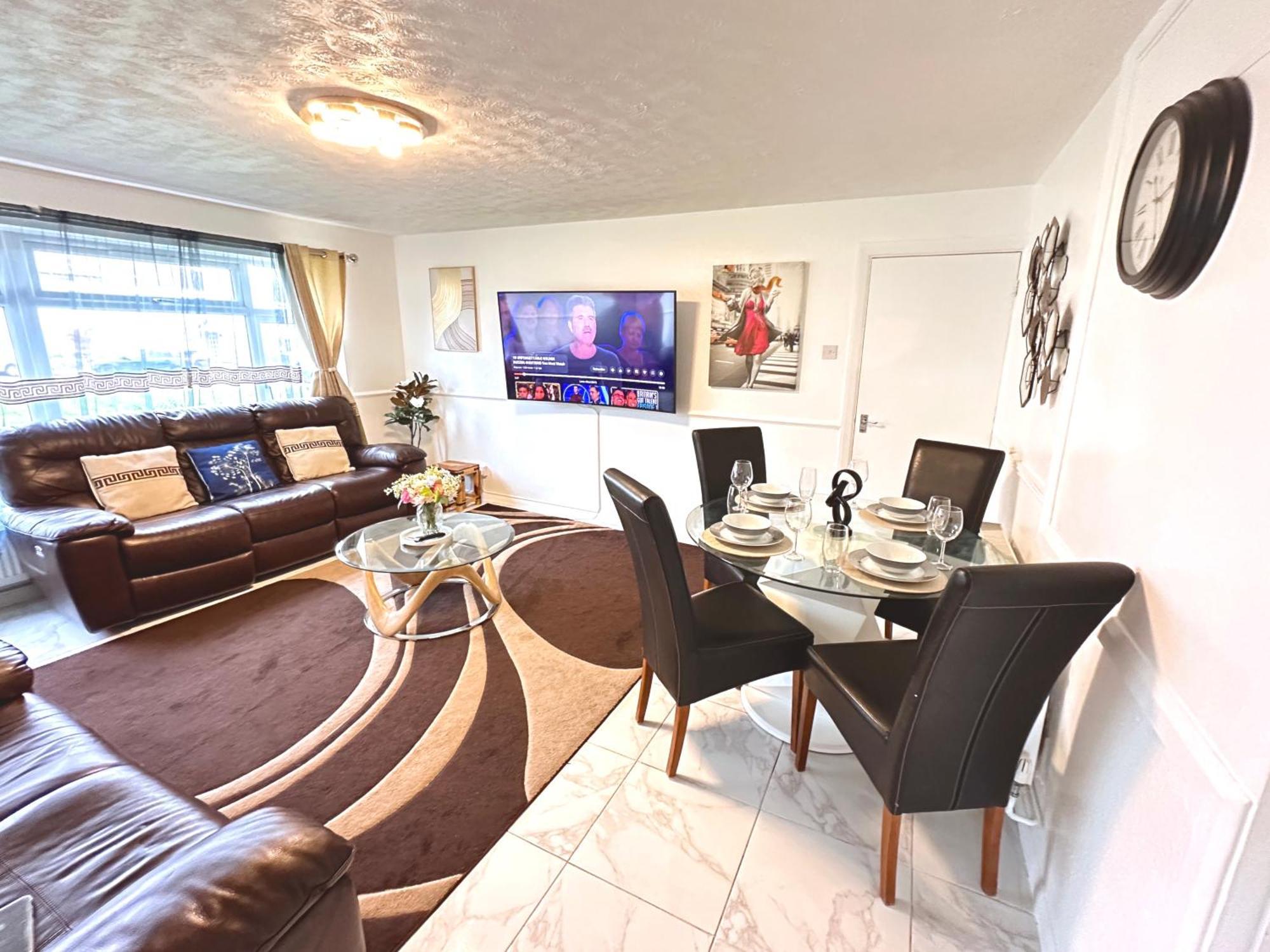 Luxury With Free Parking * Colchester