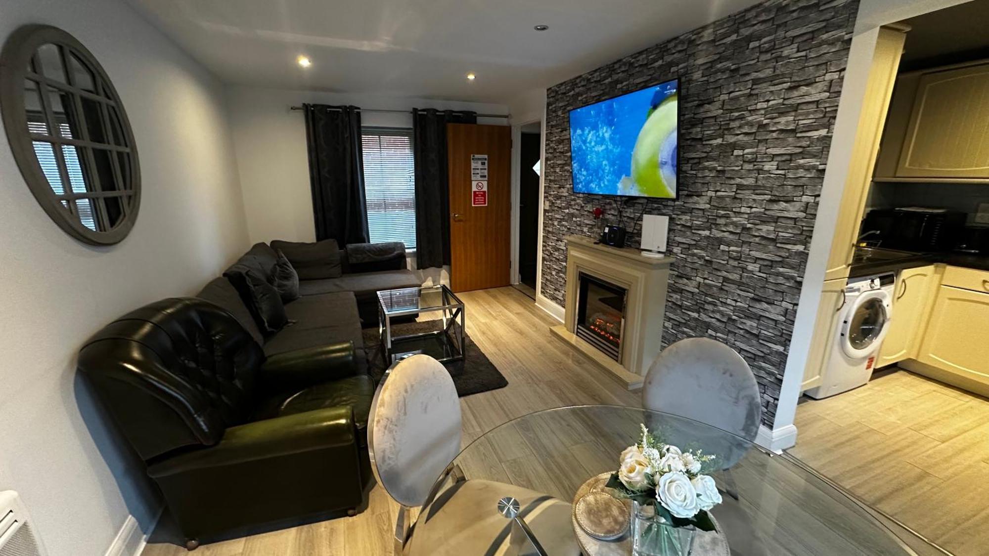 Apartment One Bedroom Flat Town Centre *