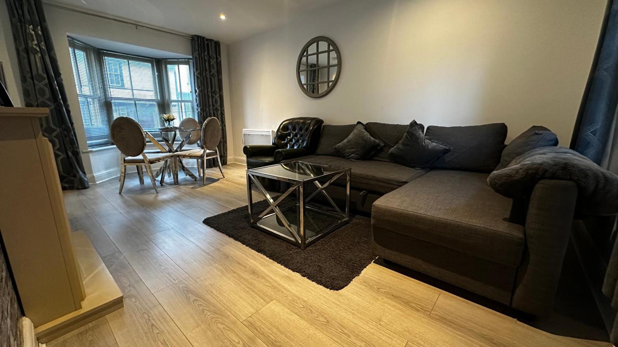 One Bedroom Flat Town Centre