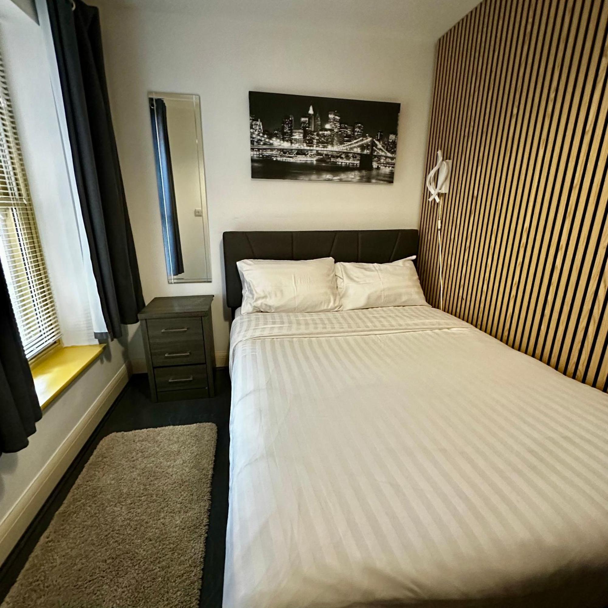 2 Bedroom Flat Ground Floor Town Centre * Colchester