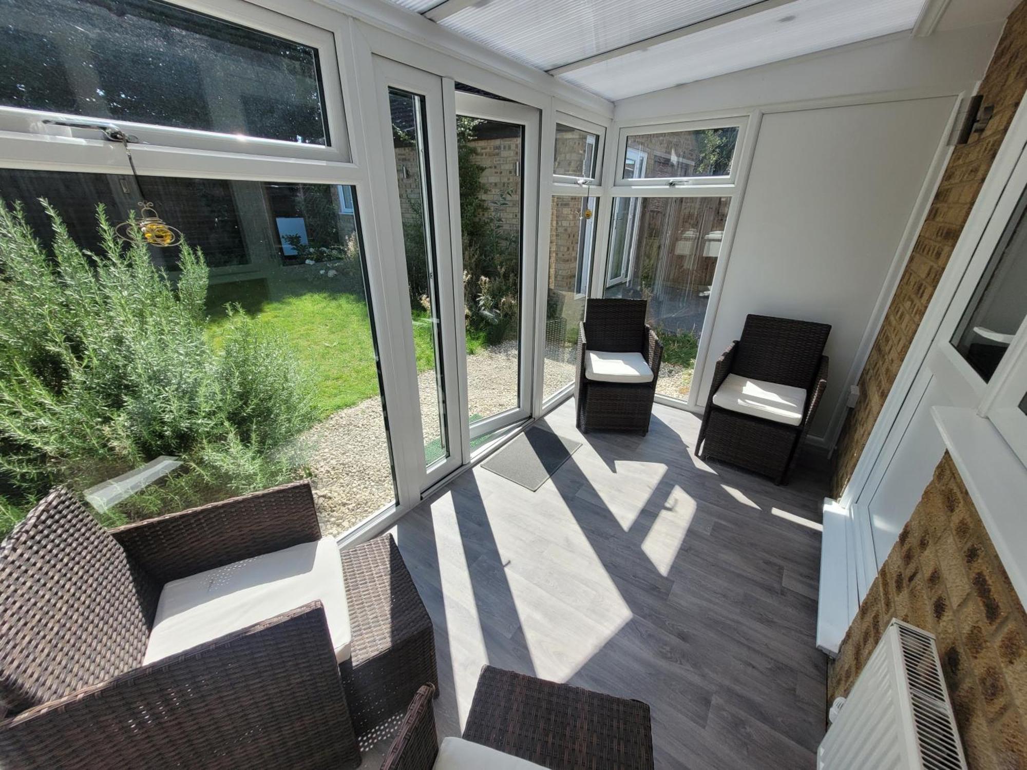 Holiday home Bumblebee - With Separate Office And Gaming Space By Catchpole Colchester