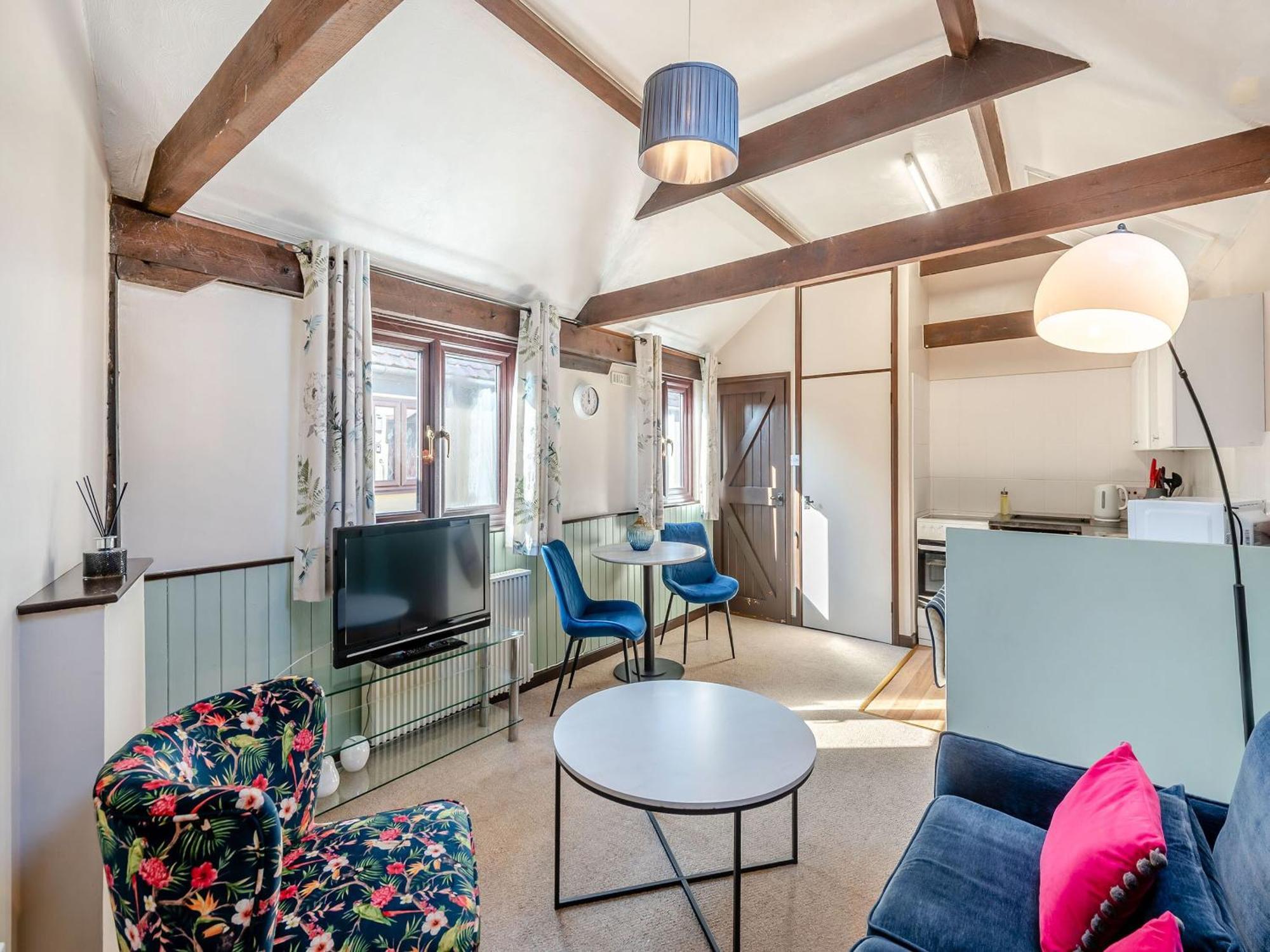 Holiday home Robin - Uk48171