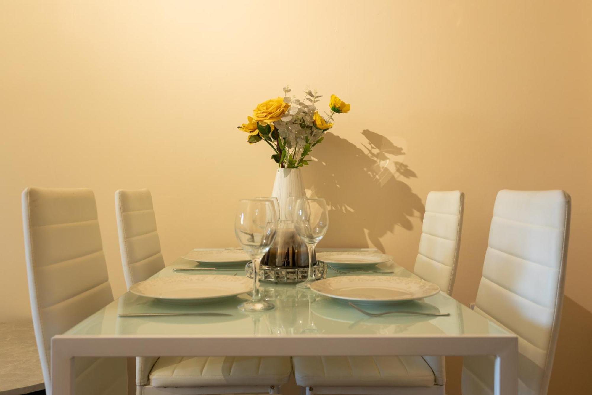 K - Tollgate Court Holiday home Colchester