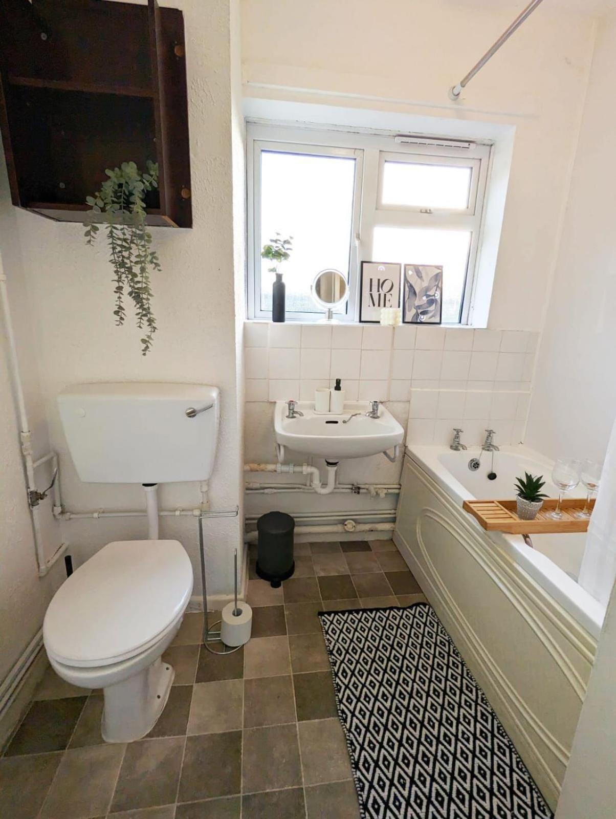 Apartment Professional 3-bed Flat *