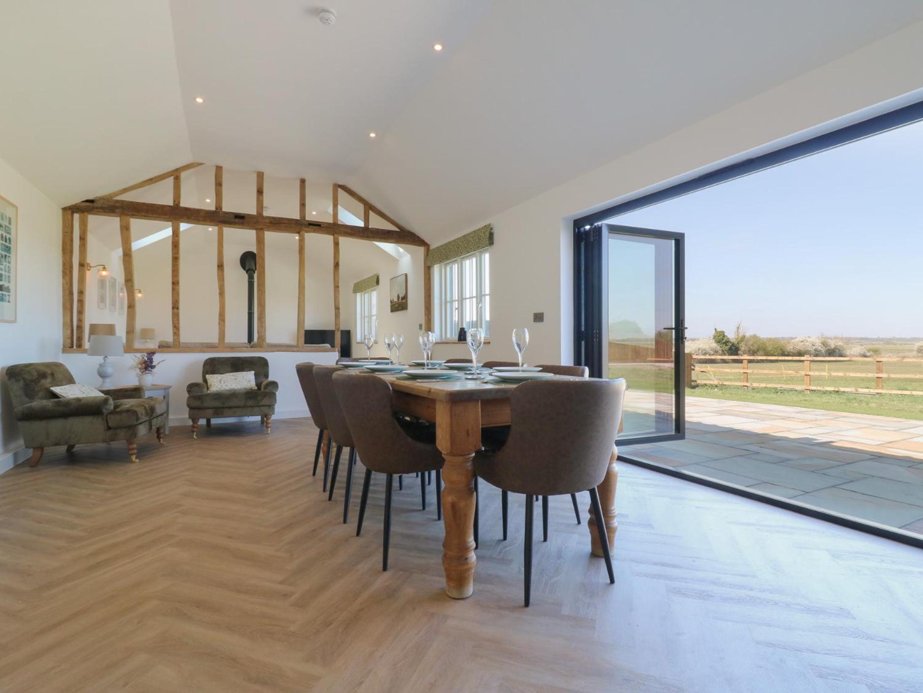 The Hide Holiday home Colchester