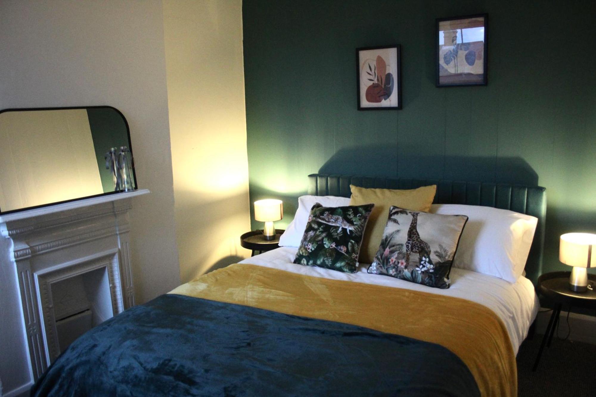 Holiday home The Velveteen Townhouse *