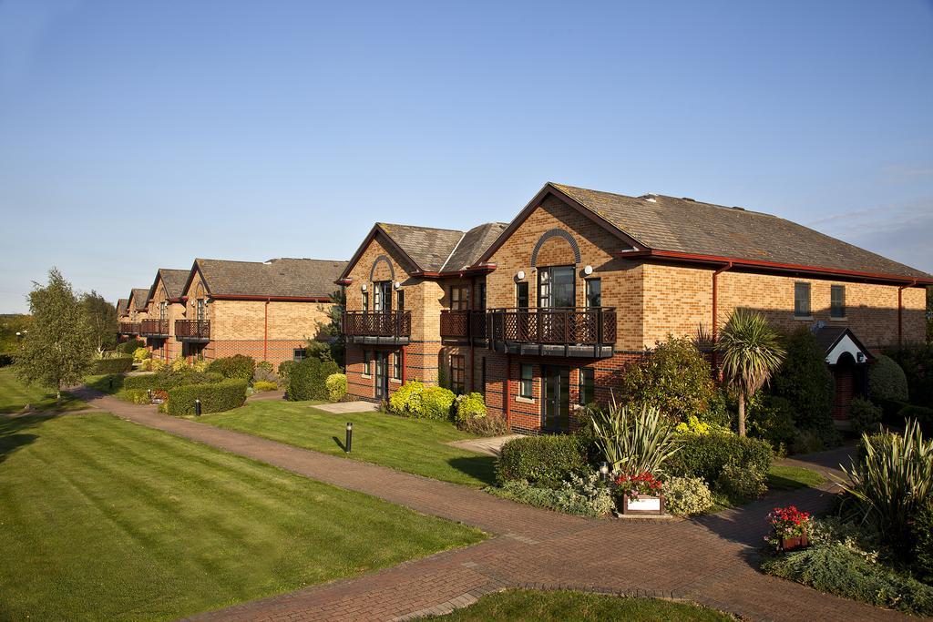 Hotel Five Lakes Colchester