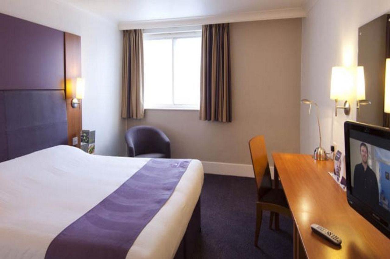 Premier Inn Colchester Hotel
