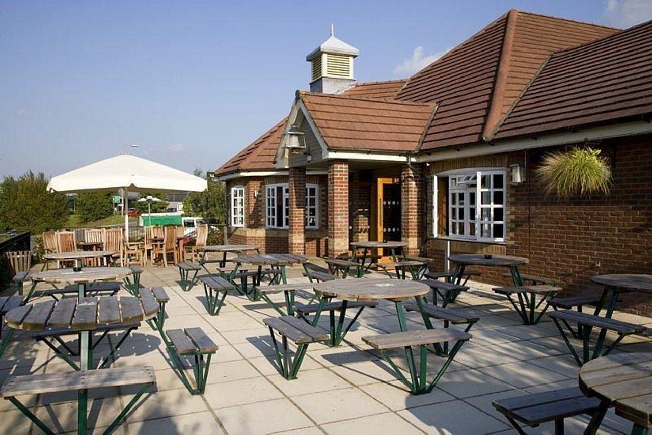 Premier Inn Colchester 3*