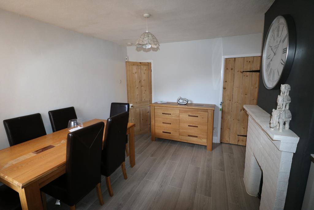 Victoria House 3* Colchester