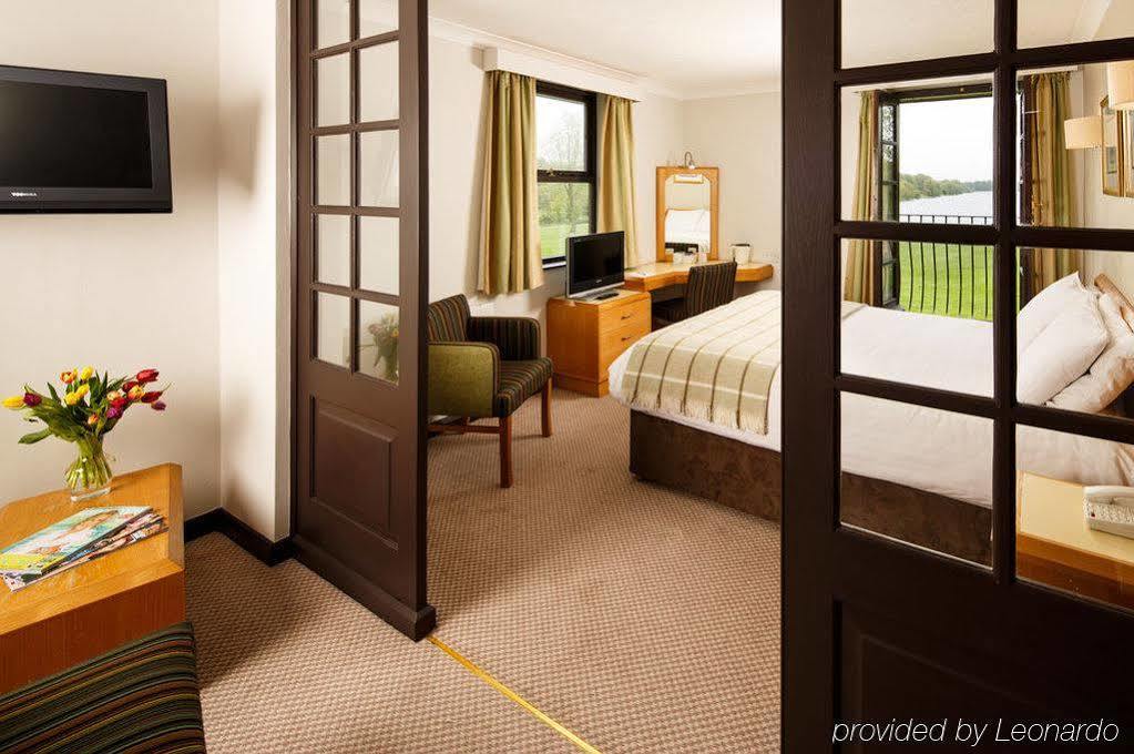 Dragonfly Hotel 3*