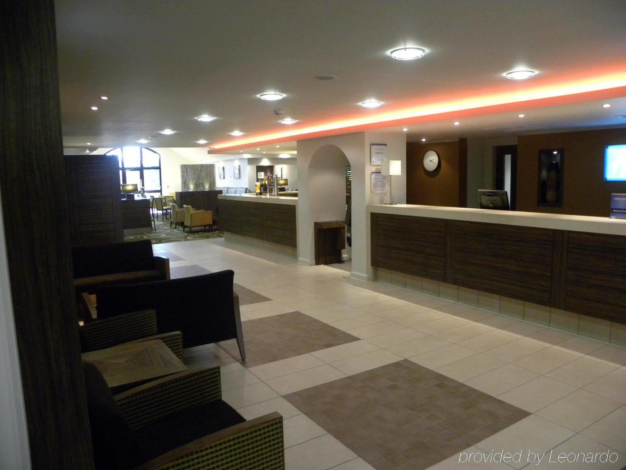 Express By Ihg Hotel 3*