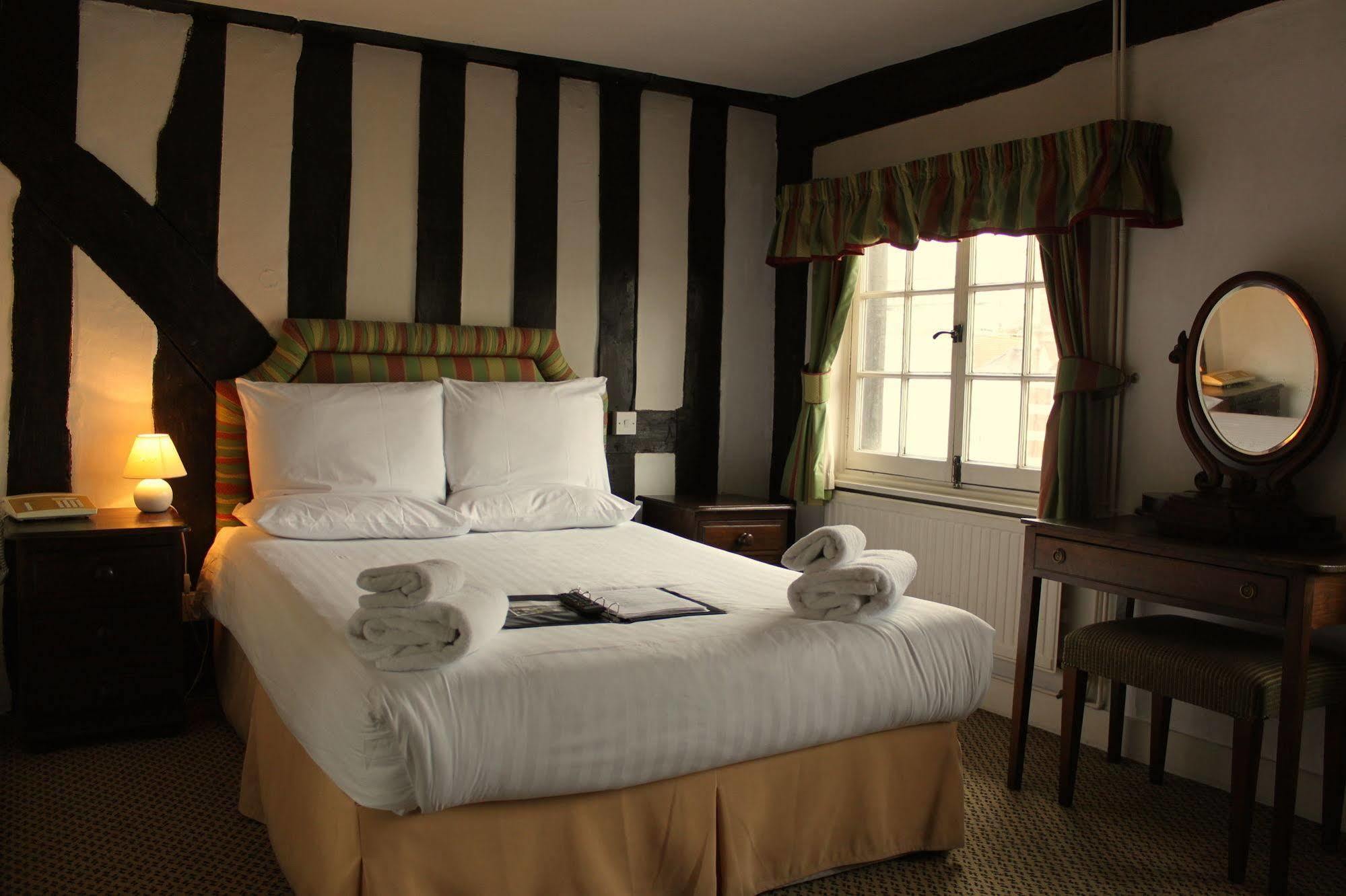 Brook Red Lion Inn