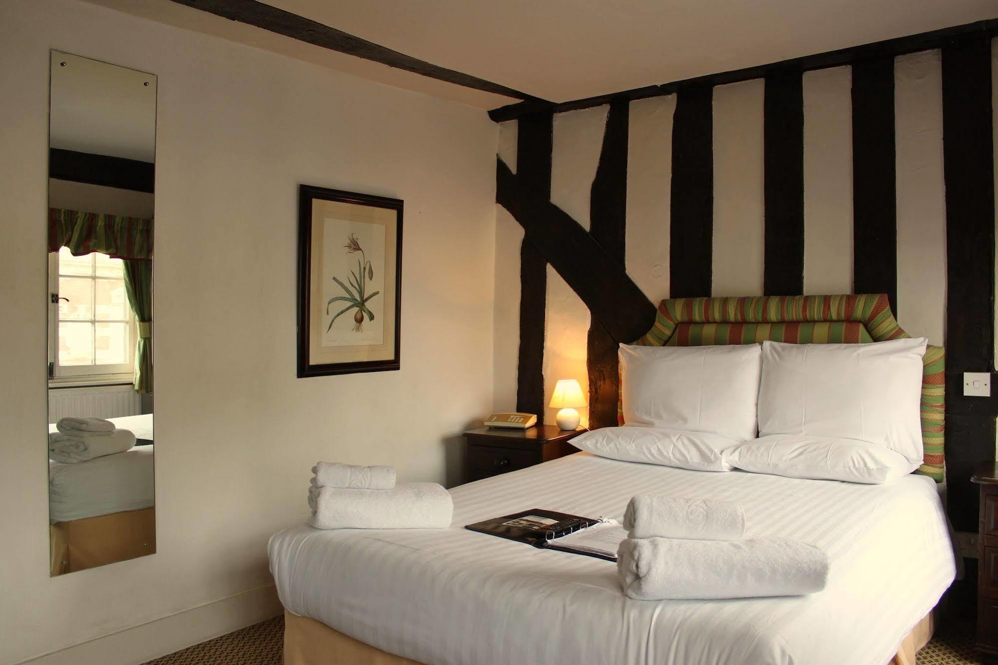 Brook Red Lion 3*