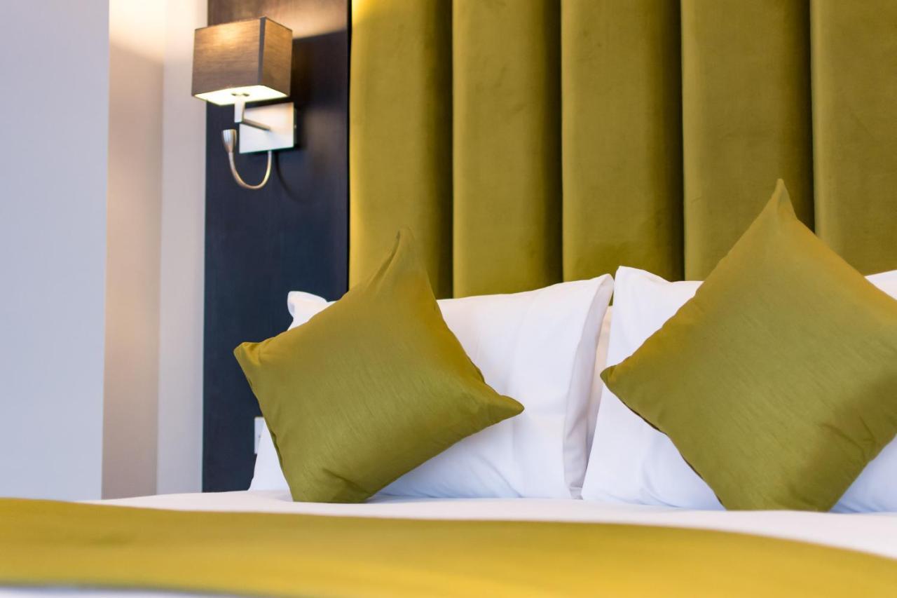St Nicholas Hotel 3*