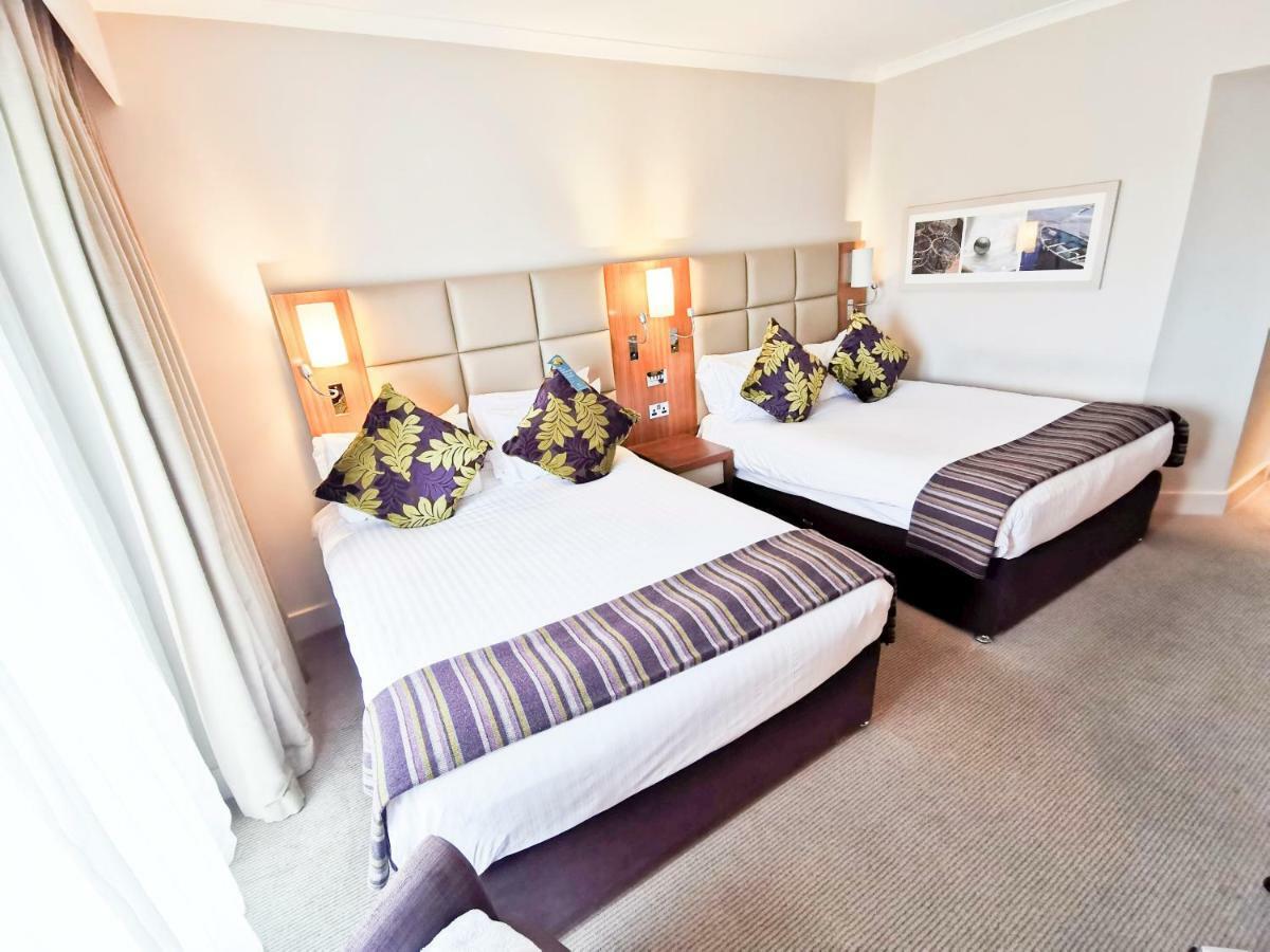 Five Lakes 4* Colchester