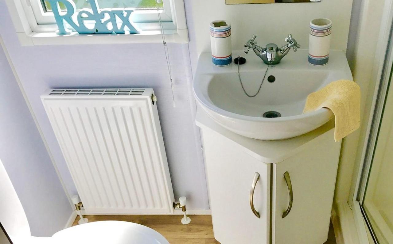 Apartment Mersea Island By Away Colchester