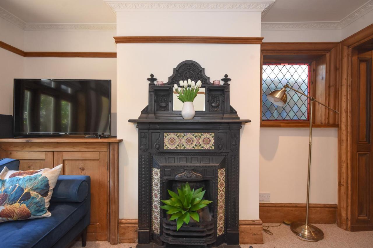 Unique Period One Bedroom House In Colchester
