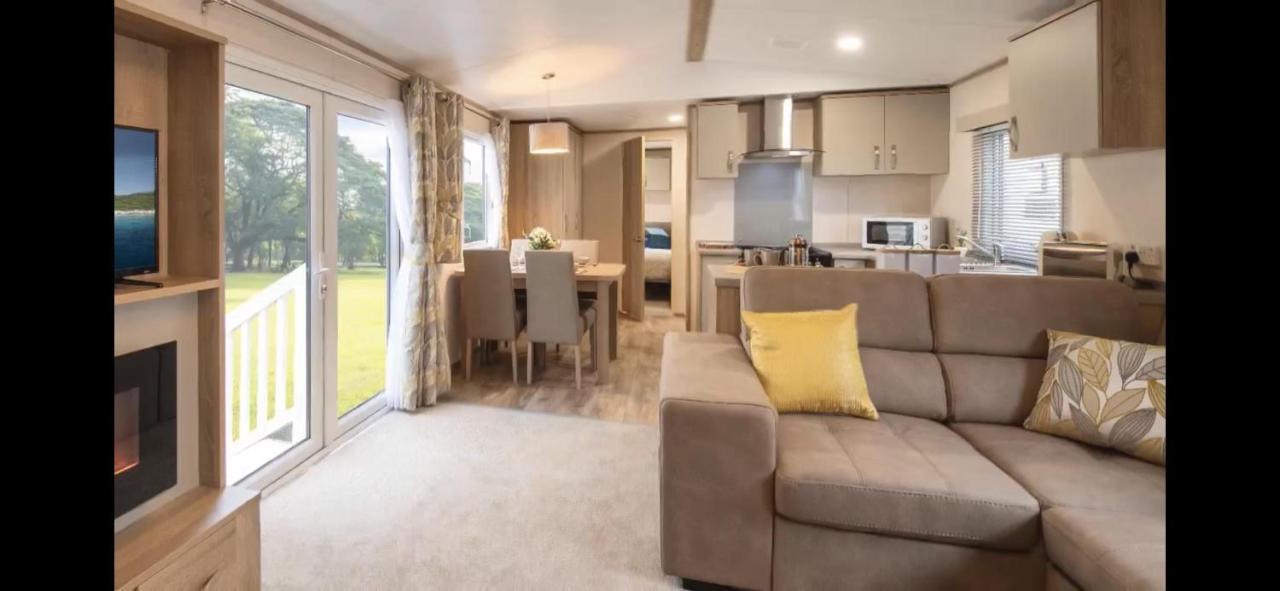 Fantastic Family 3-bed Static Caravan Cooper Bea Holiday home