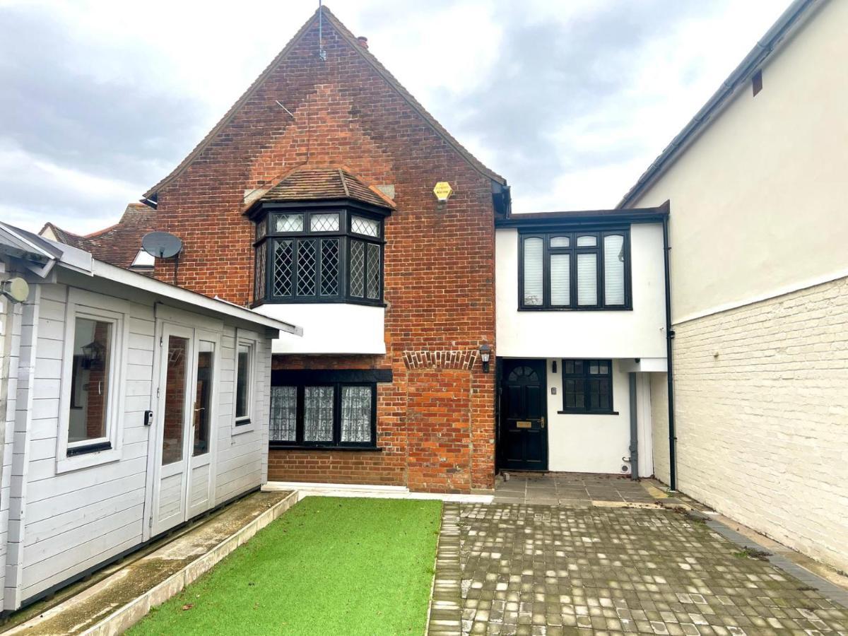 Duchess 2 Modern 3br In Ideal For Long Apartment *