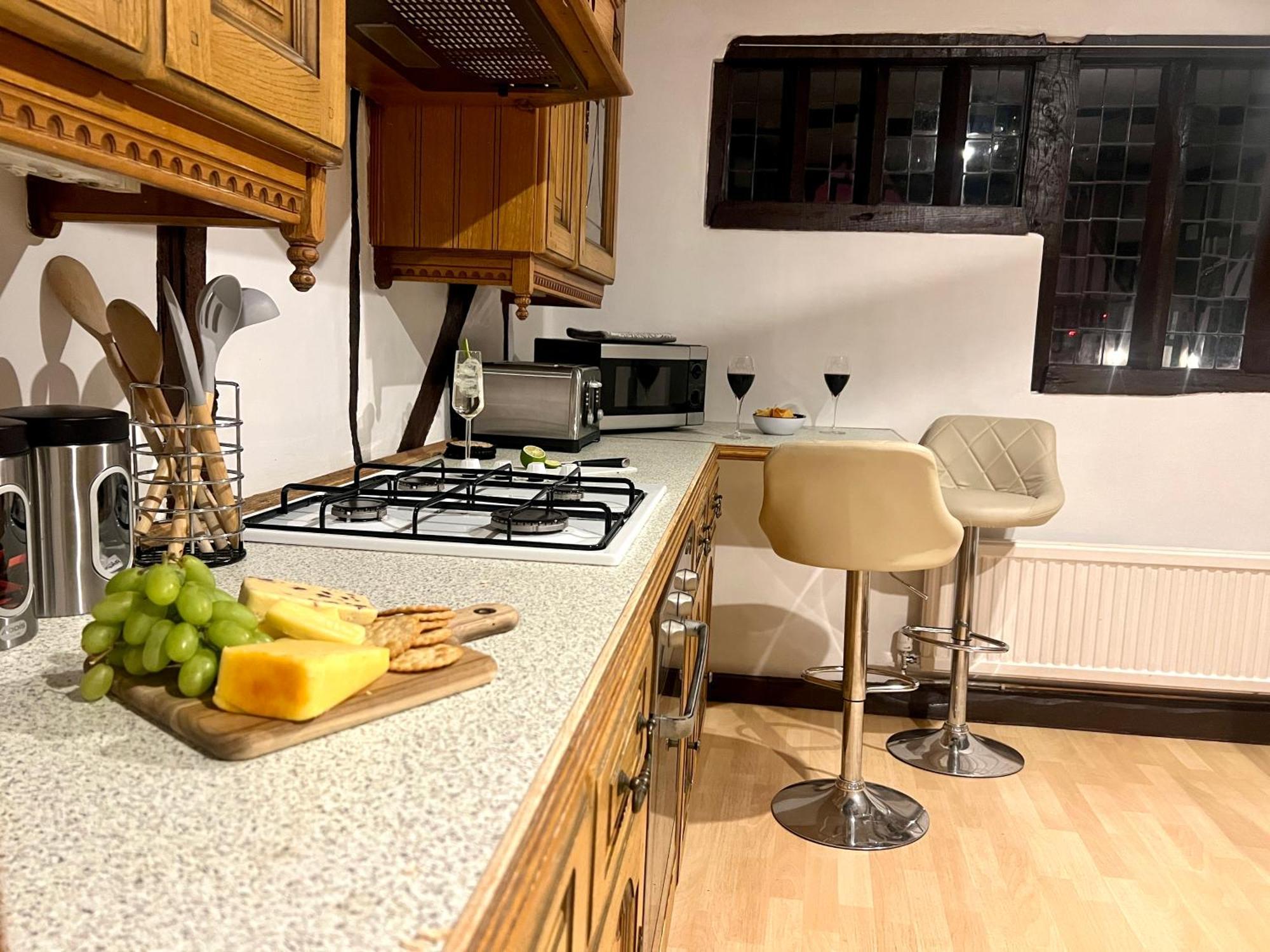 Duchess 2 Modern 3br In Ideal For Long