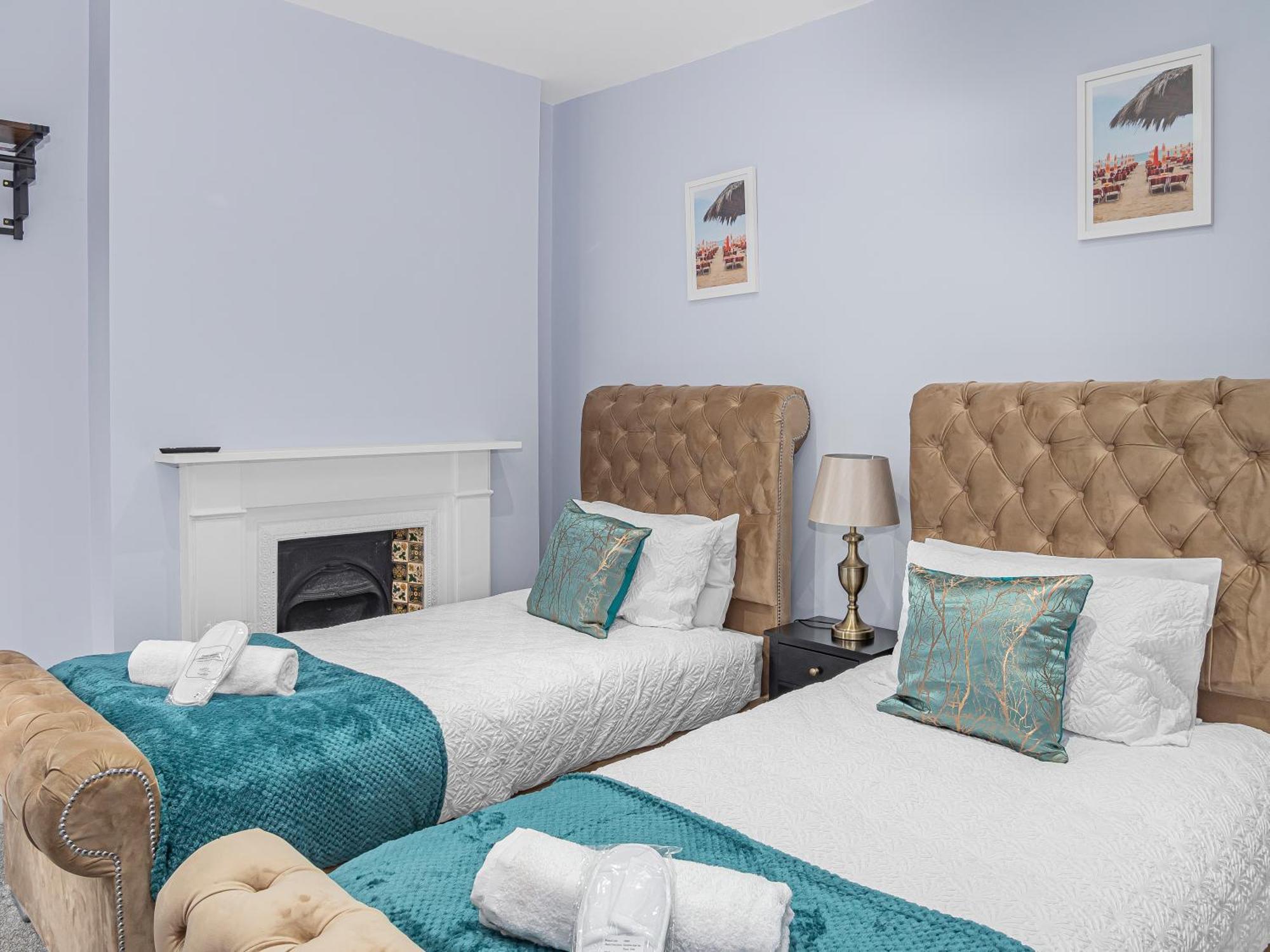 Apartment Luxe 5 Beds House, Essex *
