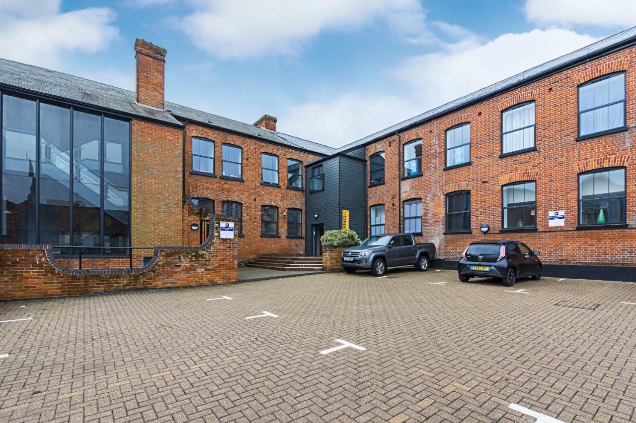 Corporate Accommodation, Contractor Housing & Leisure Stays At Abbeygate One *